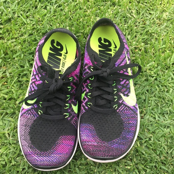 nike barefoot womens